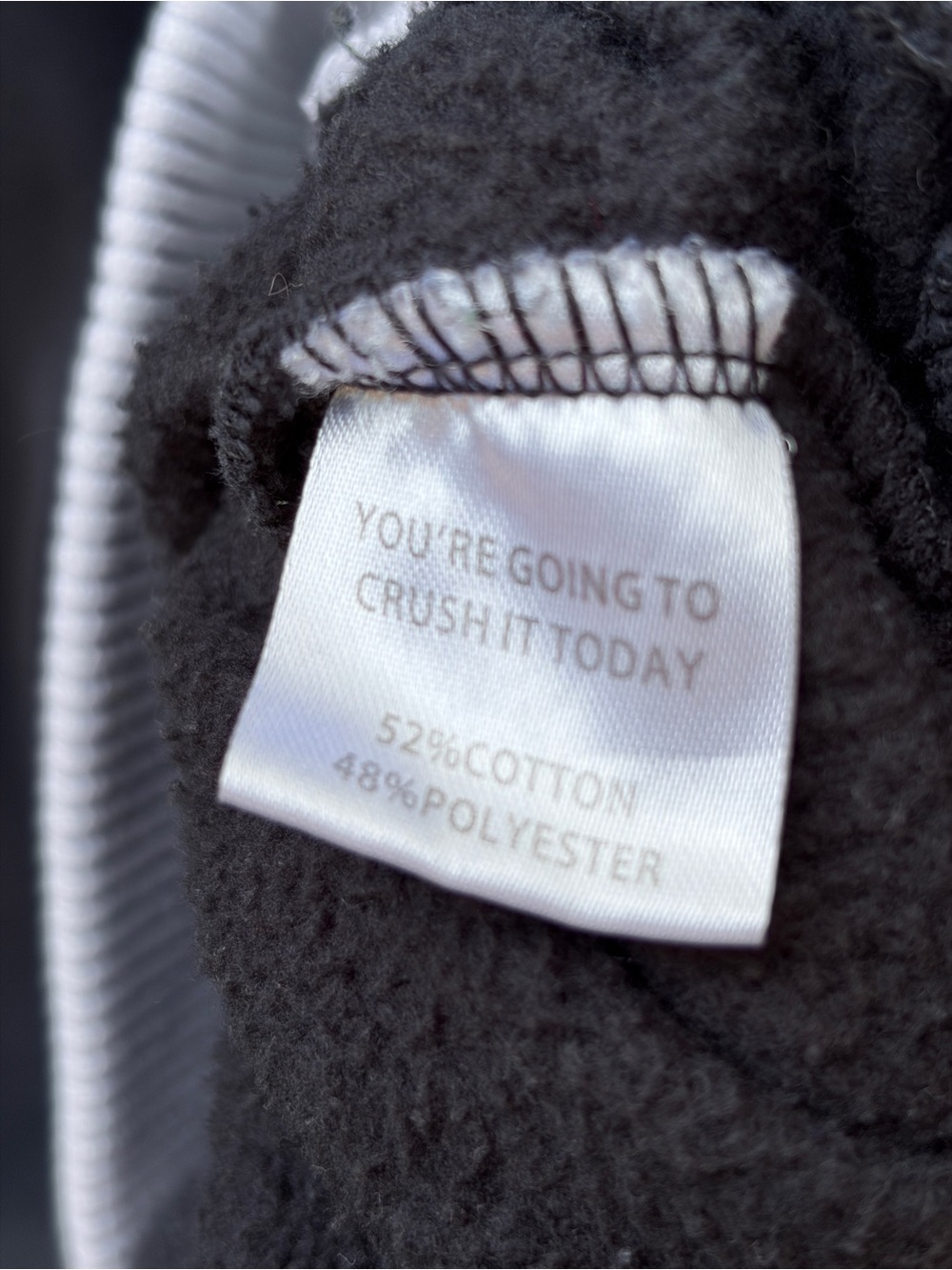 Yllw sweatshirt - Picture 4 of 6